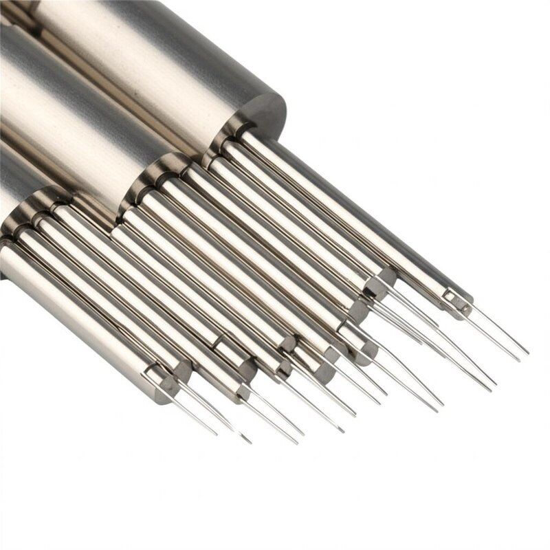 Tailles personnalisées Sondage de ressort plaqué or avec courant nominal de 0,50 ampère et résistance de contact maximale de 50 mΩ